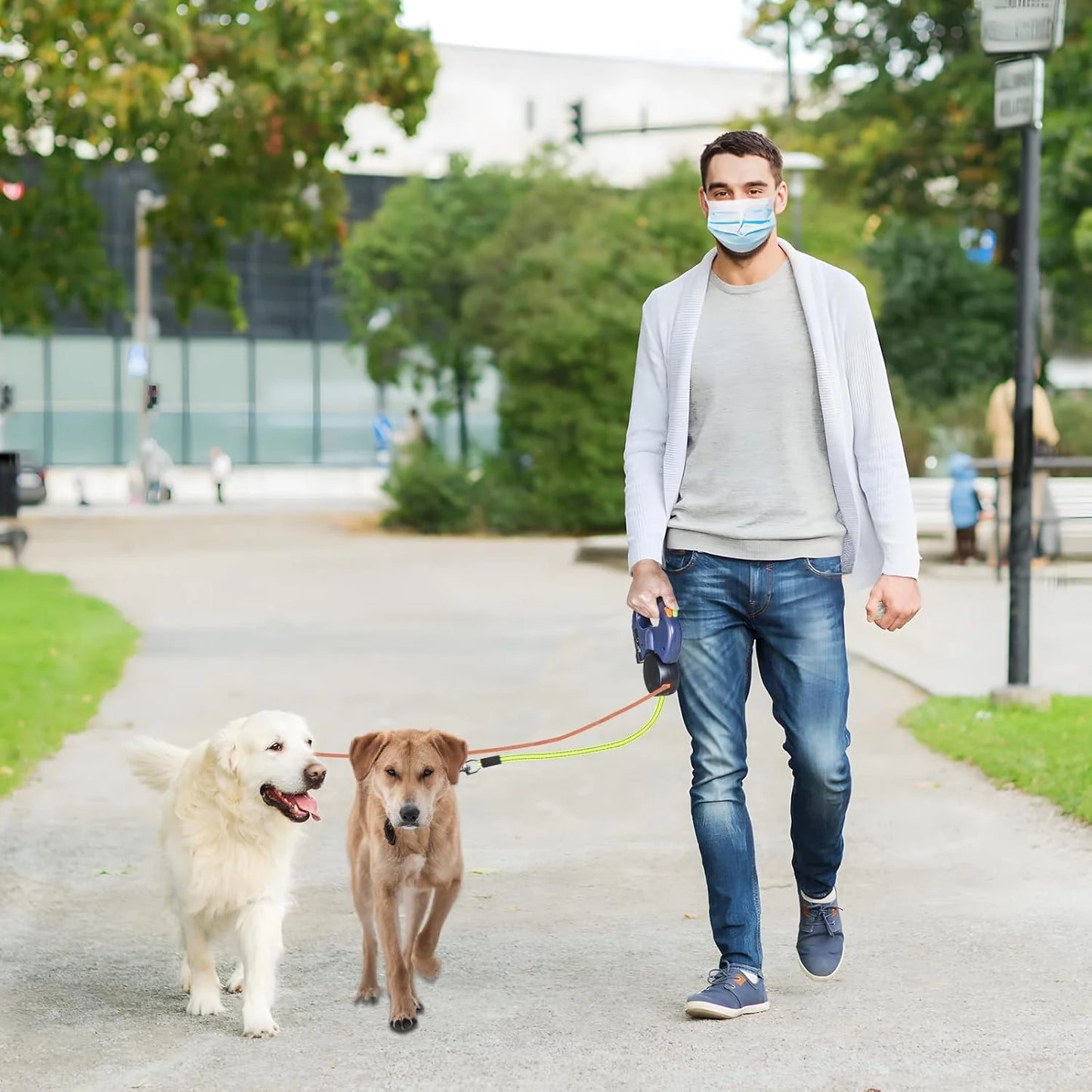 Ultimate Dual Pet Retractable Leash: Reflective Safety Features & 360° Swivel for Effortless Double Dog Walking